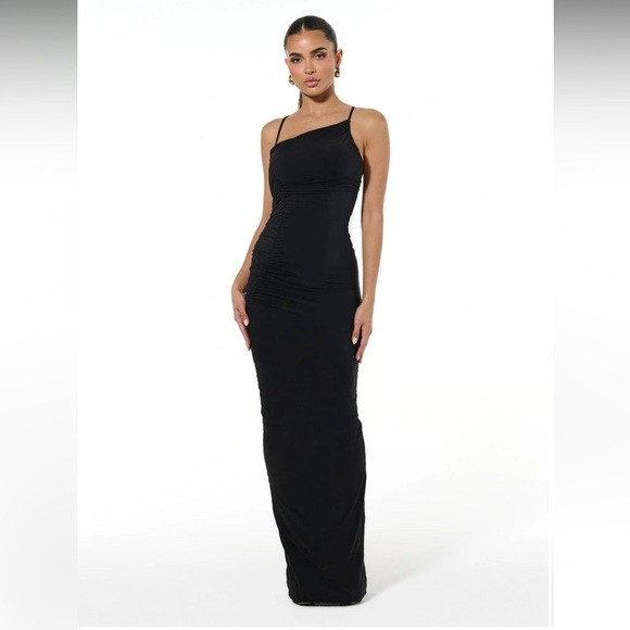 NEW Naked Wardrobe Black HOURGLASS RUCHED OPEN BACK MAXI DRESS - Picture 4 of 9